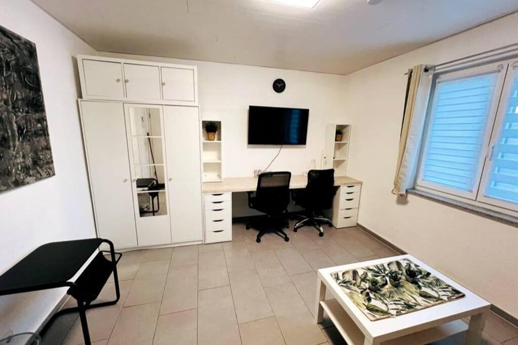 Ches Cozy Corner Helle 1 Zimmer Wohnung Höchberg Buitenkant foto